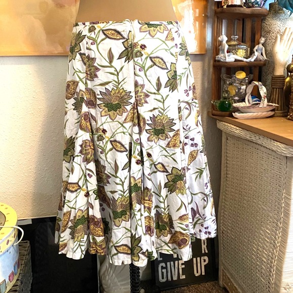 Grace Elements Dresses & Skirts - Grace Elements Midi Skirt Cottagecore Floral Print Women 12 White Green Cotton